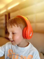 Casti audio fara fir pentru copii GoGEN Decek, Bluetooth 5.2, volum limitat, rosu - imagine 9