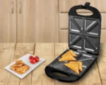 Sandwich maker XXL ECG S 4232 Family Black, 1200 W, 8 sandvisuri triunghiulare simultan - imagine 4