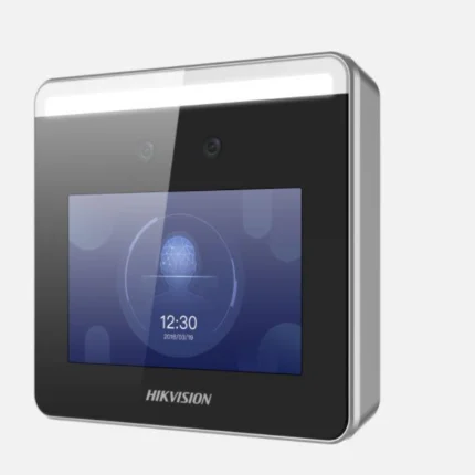 Terminal access control cu face recognition Hikvision DS-K1T331, alerta de